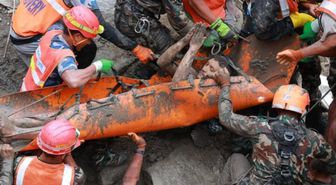 Nepal'deki sel felaketinde 9 gün sonra mucize kurtuluş
