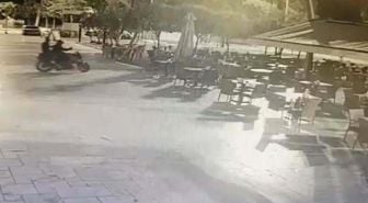 İzmir'de belediyeye ait kafeye silahlı saldırı! O anlar kamerada