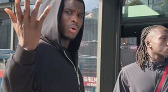 Onuachu Trabzon'a döndü! Havalimanında gördüklerine inanamadı