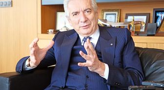 İSO Başkanı Erdal Bahçıvan, 13 yıldır oturduğu koltuğu bırakıyor