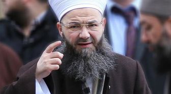 Milyonlarca kişi yapıyor! Cübbeli Ahmet'ten itiraz geldi: İslam'a göre de caiz değil