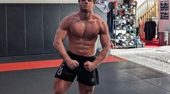MMA dövüşçüsünden akılalmaz karar! Bu kez rakibi insan değil