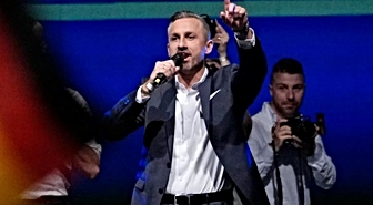 AfD'li liderden olay sözler: Göçmenleri silah zoruyla sınır dışı edeceğiz