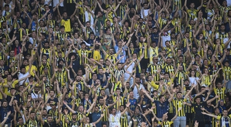 Fenerbahçe taraftarından yıldız isme tepki