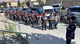 Kayseri'de 18 yıl önce öldürülen Sedat Ünal cinayetinde 7 şüpheli adliyeye sevk edildi