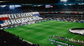Fenerbahçe'ye elenen Lyon, Avrupa Ligi'ne galibiyetle başladı