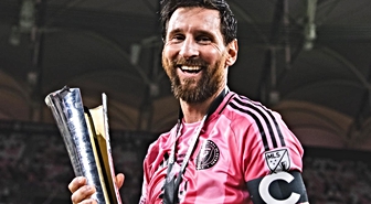 Tarihin en çok kupa kazanan futbolcusu Messi, 48. şampiyonluğuna ulaştı
