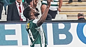Bursaspor liderlik maçında golcüsü Iheanacho ile güldü