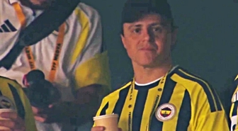 İstanbul'un Kralı Felipe Massa, Fenerbahçe tribünlerinde