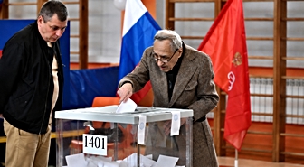 Rusya'da Devlet Duması seçimlerinde son gün savaş karşıtı adayların çoğu yer almıyor