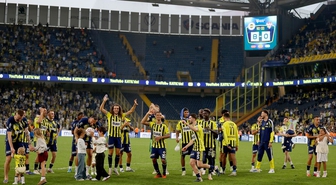 Fenerbahçe'de 8-0 sonrası sürpriz ayrılık! Yıldız isim gitmek istiyor