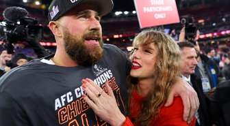 Taylor Swift yüzüğünü gösterip haykırdı: İşte benim kocam