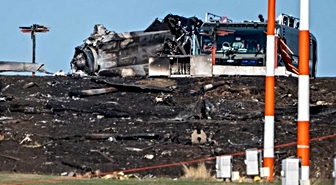 Almanya'da Spangdahlem ABD Hava Üssü yakınında F16 düştü, pilot hafif yaralandı