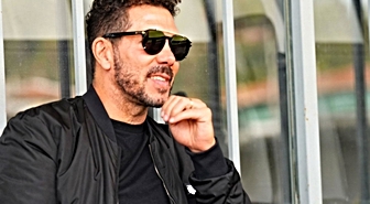 Simeone'den rakibi Barcelona'ya övgü dolu sözler