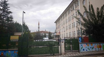 Çocuğunu almaya gitmişti! Okul bahçesinde eşinin bıçakladığı Buse G. hayatını kaybetti