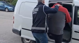 Bursa'da Sağlıkçılar Kooperatifi'ne operasyon! Hesaptaki 1,4 milyar TL'yi kendilerine aktardıkları öne sürüldü: 12 gözaltı