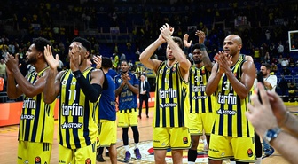 Fenerbahçe Tarfin, EuroLeague'e galibiyetle başladı