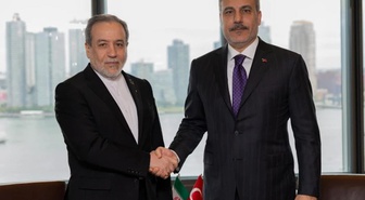 Hakan Fidan'dan New York'ta kritik temas! Arakçi ile bir araya geldi