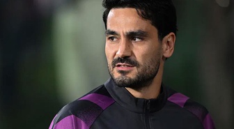 İlkay Gündoğan'ın ailesine AVM'de çirkin sözler! Oğlu ağladı