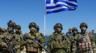 Yunanistan'da seferberlik paniği: 100 bin kişiye aynı mesaj gitti, ülke ayağa kalktı