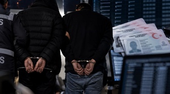 Milyonlarca kişinin bilgilerini satan 'Dragon Hacker' için yolun sonu! 2 kişi yakalandı