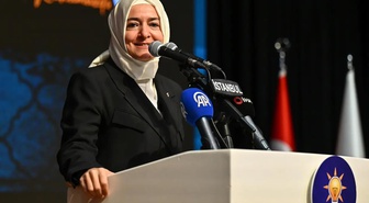 Fon krizinde Fatma Betül Sayan Kaya iddiası! 'Hemen istifa etmeli'
