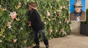 Poz verirken bir anda bunu yaptı! Johnny Depp görenleri şaşırttı