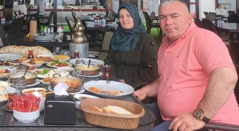 Akyazı'da eşi tarafından bıçaklandığı öne sürülen 6 çocuk annesi Betül Arık, 23 günlük yaşam mücadelesini kaybetti