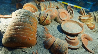 Adrasan'daki 2 bin 100 yıllık batıktan binlerce seramik çıkarıldı! Çiçero'nun mektuplarına konu olan sofra takımları
