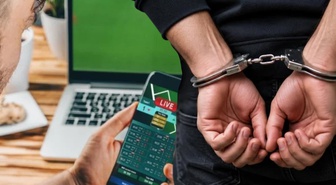 Yasa dışı bahis siteleri mercek altında! 3 yılda tam 4,1 milyar liralık işlem hacmine 30 gözaltı