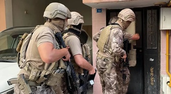 FETÖ operasyonunda 30 gözaltı! Gizli tanıktan alınan materyaller ortaya çıkardı