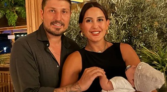 Aylarca kurtulmaya çalışmıştı! Sahra Işık sonunda soyadını değiştirdi