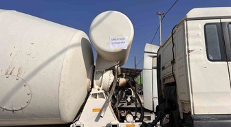 Hatay'da kumrular beton mikserine yuva yaptı! Yavrular uçana kadar 45 gün çalıştırılmadı