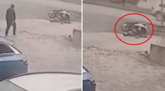 Alkollü motosikletli ters yönde ilerlerken böyle düştü! Durumu ağır