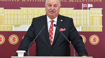 YRP Milletvekili Doğan Bekin, Fatih Erbakan'ın isteğiyle Genel Başkan Yardımcılığı ve MYK'dan istifa etti
