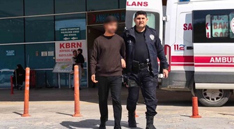 İnegöl'de ortaokula belinde tabancayla giren genç gözaltına alındı! Yeğeni için müdürle görüşmeye gelmiş