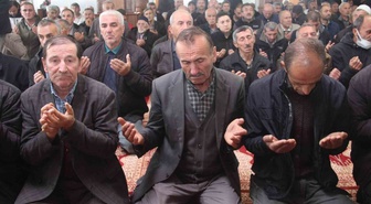 Yağmurdan fındığını kurutamayan Ordulu üreticiler güneş duasına çıktı! Bazı mahsuller çürüdü