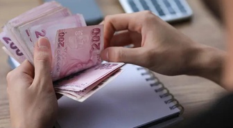 Emekli ve memur zammı ne kadar olacak? Uzman isim en düşük emekli maaşı için rakam verdi