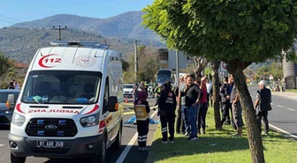 Motosiklet yayaya çarptı! Bir kişi öldü, sürücü ağır yaralandı