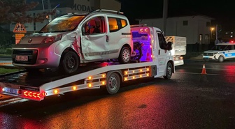 Niğde’de hafif ticari araç ile motosiklet çarpıştı: 2 ölü, 1 yaralı