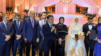 Tarım Bakanı İbrahim Yumaklı'nın mutlu günü! Kızı Nihan dünyaevine girdi