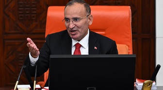 Bir süredir hastalıkla mücadele eden Bekir Bozdağ'ın son hali