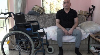 Koltukta uyuyakaldı, sabah bacakları tutmadı! Omurilik felci teşhisi konan Serkan Özdemir'in tek hayali sokağa çıkmak