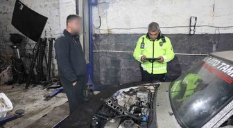 Nevşehir'de drift atan sürücü 15 dakikada aracını parçaladı! Radyatör suyu ele verdi