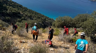 Fethiye Babadağ'da yamaç paraşütü faciası! Kalkıştan kısa süre sonra kayalıklara düşen Rus turist öldü