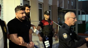 Cinayet soruşturmasında firari iş insanı Levent Demir taziye için Aydın'da yakalandı