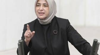 AK Partili Özlem Zengin'den 'fon krizi' çağrısı: Listenin tamamının açıklanmasını istiyorum