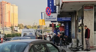 Eğlence mekanında çatışma! 1'i polis 2 kişi öldü