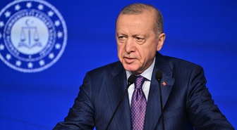 Cumhurbaşkanı Erdoğan'dan dünyaya sert mesaj: Türkiye gerekirse sıkıntı çeker ama sırtını dönmez