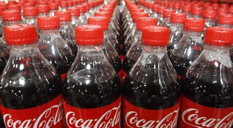 Sektörde tutunamadılar! Coca-Cola, yüzlerce şubesi olan dev markayı satıyor